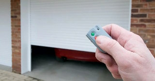 Купить автоматику для рулонных ворот Барнаул, цена от 2761 руб.