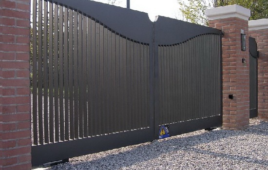 Купить новые ворота Абакан откатные в Барнауле по цене от 83336 руб
