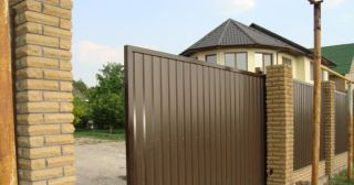 Купить откатные ворота из профнастила Барнаул, цена от 1771 руб.
