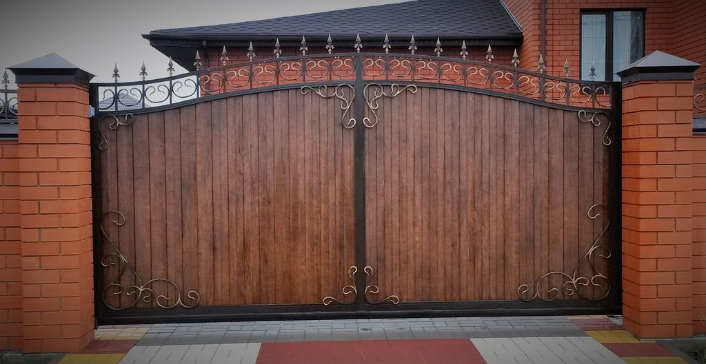 Купить простые ворота для дома: советы по выбору, установке и уходу в Барнауле от 33335 руб | ВоротМастер-Брн